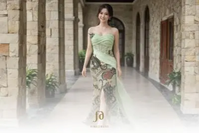 Koleksi Dress Kebaya Batik Terbaru dari Finedress, Tampil Berkelas di Hari Wisuda