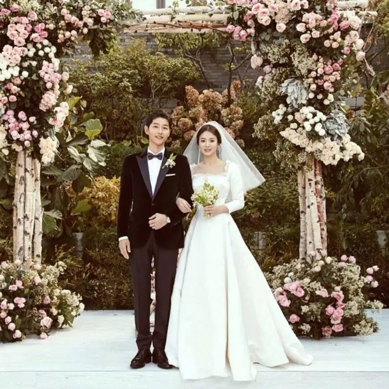 Gaun Pengantin Song Hye Kyo