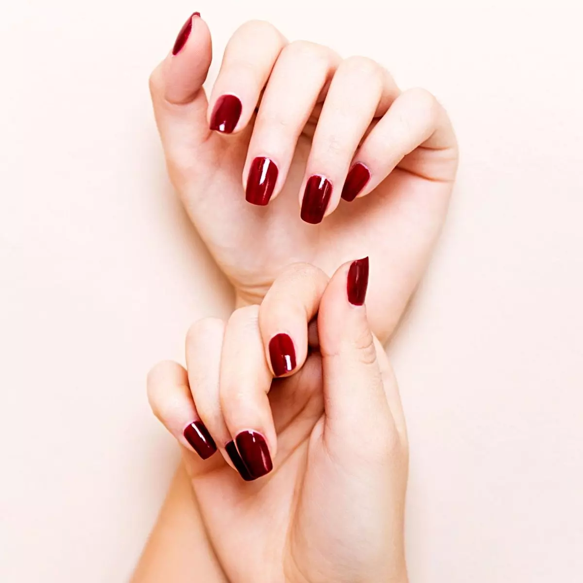 Classic Red yang Berani namun Elegan