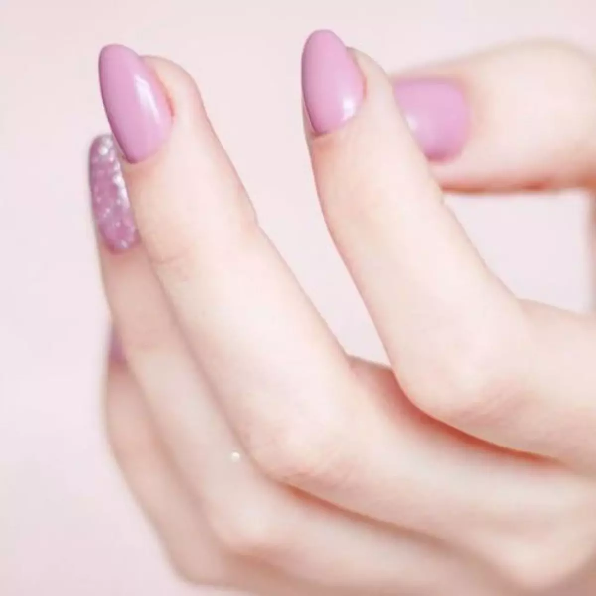 Tanda-Tanda Fake Nail Harus Diganti
