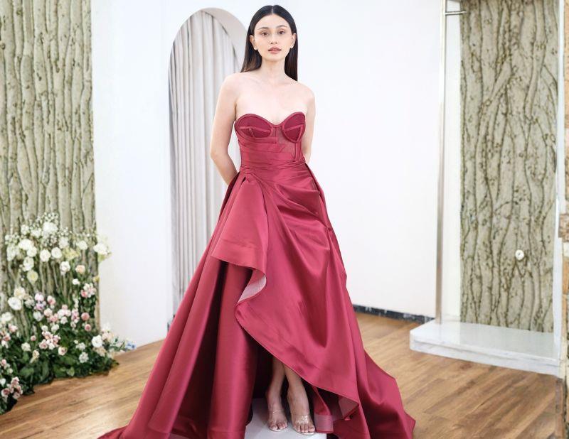 Red/ Maroon